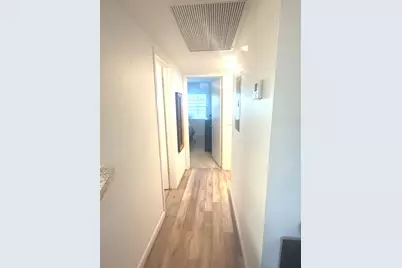 209 Brighton E, Boca Raton, FL 33434 - Photo 9