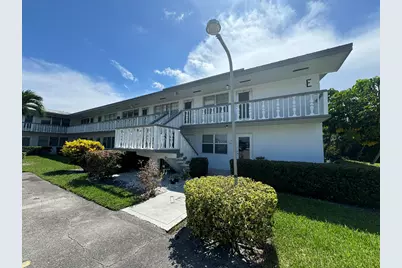 86 Northampton, West Palm Beach, FL 33417 - Photo 1