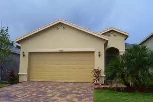 9404 Portside Dr, Fort Pierce, FL 34945 - Photo 1