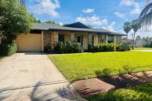 6245 Saxon Blvd, West Palm Beach, FL 33417 - Photo 1