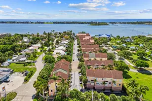 105 Harbors Way, Boynton Beach, FL 33435 - Photo 1