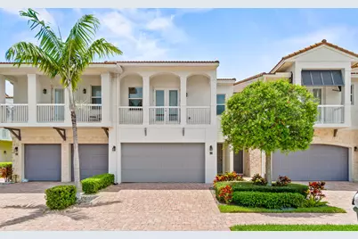 100 NW 69th Circle, Unit #102, Boca Raton, FL 33487 - Photo 1