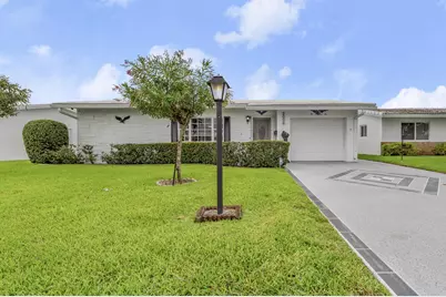 2006 SW Golf Lane, Boynton Beach, FL 33426 - Photo 1
