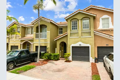 1486 SE 25th Avenue, Homestead, FL 33035 - Photo 1