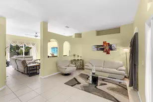 233 SW Tulip Blvd, Port Saint Lucie, FL 34953 - Photo 5