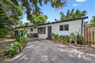 847 Belmont Dr, West Palm Beach, FL 33415 - Photo 1