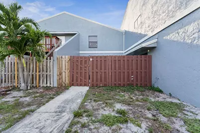 4 Crossings Circle, Unit #D, Boynton Beach, FL 33435 - Photo 1