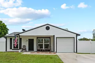 10566 Aquarius Ln, Royal Palm Beach, FL 33411 - Photo 1