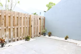 20 Crossings Cir, Boynton Beach, FL 33435 - Photo 1