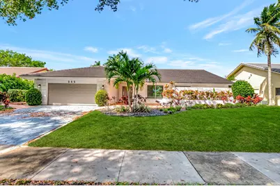 355 Woodlake Lane, Deerfield Beach, FL 33442 - Photo 1