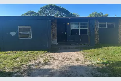 920 Revels Lane, Fort Pierce, FL 34982 - Photo 1