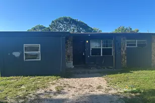 920 Revels Ln, Fort Pierce, FL 34982 - Photo 1