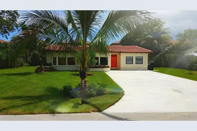 160 NW 7th Street, Boca Raton, FL 33432 - Photo 1