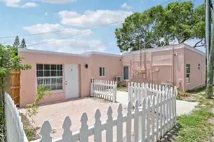 711 4th Ave S, Lake Worth, FL 33460 - Photo 1