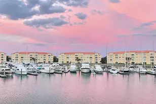 9 Harbour Isle Dr E, Fort Pierce, FL 34949 - Photo 1