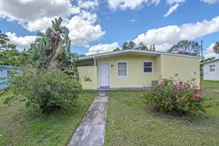 170 SE Solaz Ave, Port Saint Lucie, FL 34983 - Photo 1