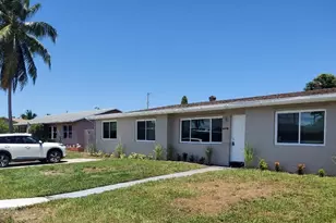 6448 N Lawrence Rd, Lake Worth, FL 33462 - Photo 1