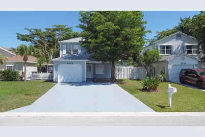 4722 Lakeside Circle, West Palm Beach, FL 33417 - Photo 1