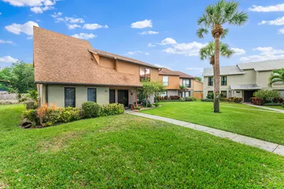 912 Sandtree Drive, Palm Beach Gardens, FL 33403 - Photo 1