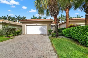 9675 N Crescent View Dr, Boynton Beach, FL 33437 - Photo 1