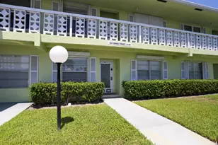1041 Orange Terrace, Delray Beach, FL 33445 - Photo 1
