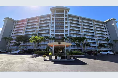 625 Oaks Drive, Unit #403, Pompano Beach, FL 33069 - Photo 1