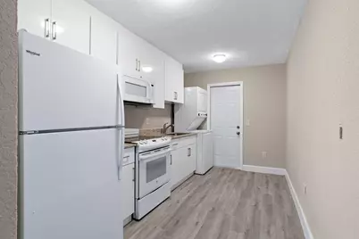 710 10th Street #2, West Palm Beach, FL 33401 - Photo 1