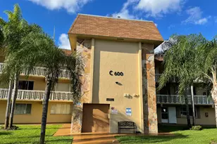 600 Village Green Ct, Palm Springs, FL 33461 - Photo 1