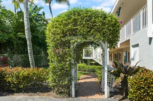 1202 Palm Trail, Delray Beach, FL 33483 - Photo 1