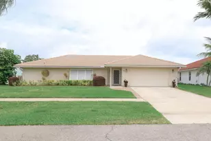 73 Pine Hill Trail W, Tequesta, FL 33469 - Photo 1