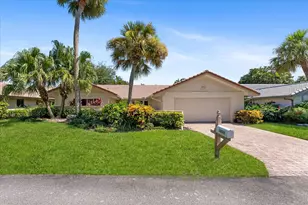 6858 Villas Dr, Boca Raton, FL 33433 - Photo 1