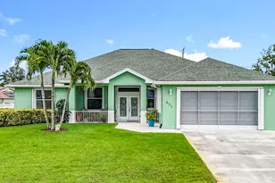 633 SE Dean Terrace, Port Saint Lucie, FL 34984 - Photo 1