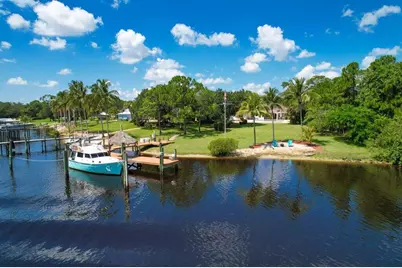 2561 SE North Lookout Boulevard, Port Saint Lucie, FL 34984 - Photo 1