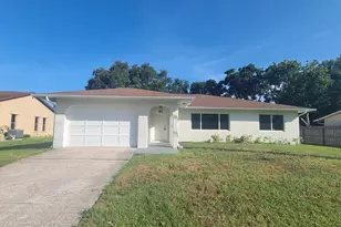 528 SE Greenway Terrace, Port Saint Lucie, FL 34983 - Photo 1