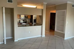 6410 Emerald Dunes 202 Dr Unit, West Palm Beach, FL 33411 - Photo 1