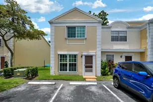 2856 S Belmont Ln, Cooper City, FL 33026 - Photo 1