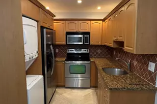 21032 Covington Dr, Boca Raton, FL 33433 - Photo 1