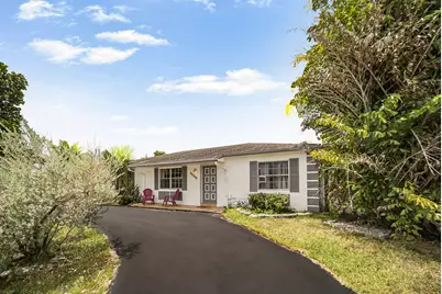 19657 Carolina Circle, Boca Raton, FL 33434 - Photo 1