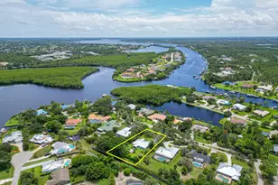 631 SE Norsemen Dr, Port Saint Lucie, FL 34984 - Photo 1