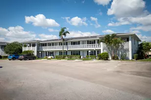 2915 SW 15th St, Delray Beach, FL 33445 - Photo 1