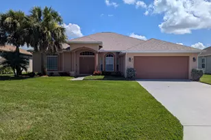 411 SW Vista Lake Dr, Port Saint Lucie, FL 34953 - Photo 1