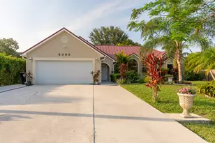 2365 SE Luau Ave, Port Saint Lucie, FL 34952 - Photo 1