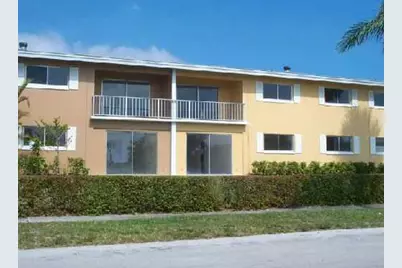 1505 Crescent Circle, Unit #C30, Lake Park, FL 33403 - Photo 1