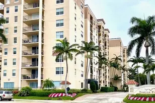 1801 N Flagler Dr, West Palm Beach, FL 33407 - Photo 1