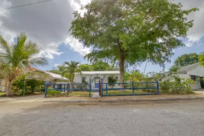 726 N E Street, Lake Worth, FL 33460 - Photo 1