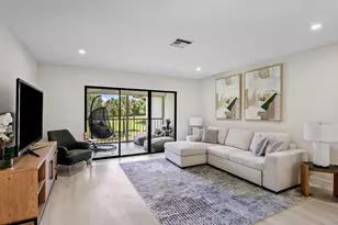 52 Stratford Ln Unit, Boynton Beach, FL 33436 - Photo 1