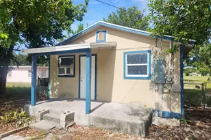 1308 N 15th St, Fort Pierce, FL 34950 - Photo 1