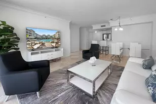 99 SE Mizner Blvd, Boca Raton, FL 33432 - Photo 1