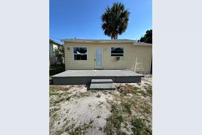 321 N 11th Street, Unit #C, Fort Pierce, FL 34950 - Photo 1