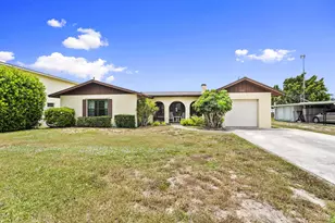 5216 SE Orange St, Stuart, FL 34997 - Photo 1
